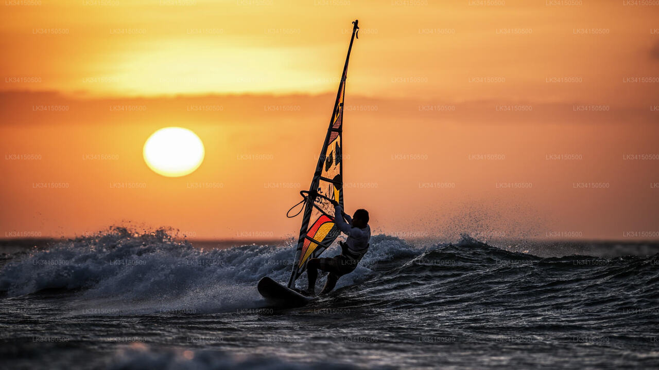 4 hour Advance Windsurfing Course from Kalpitiya (1 Guest + Guide + Transport + Ticket)