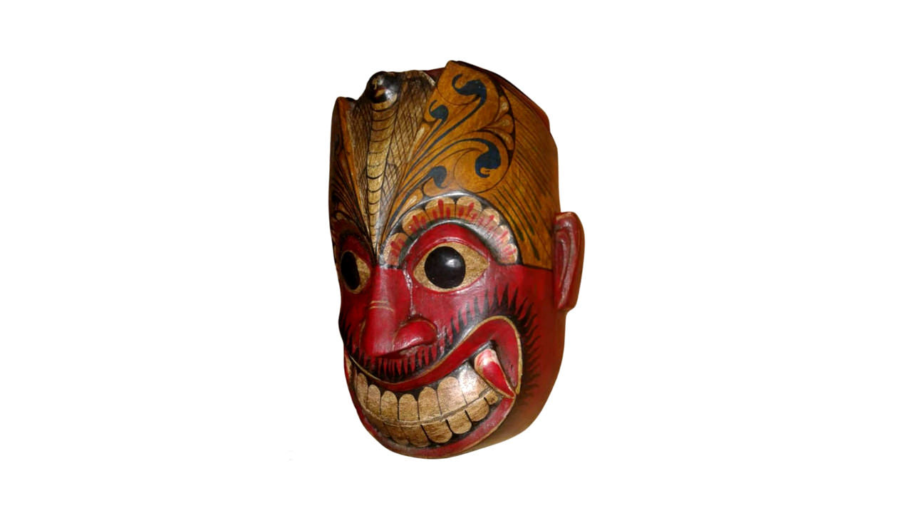 Selesma Sanniya Mask